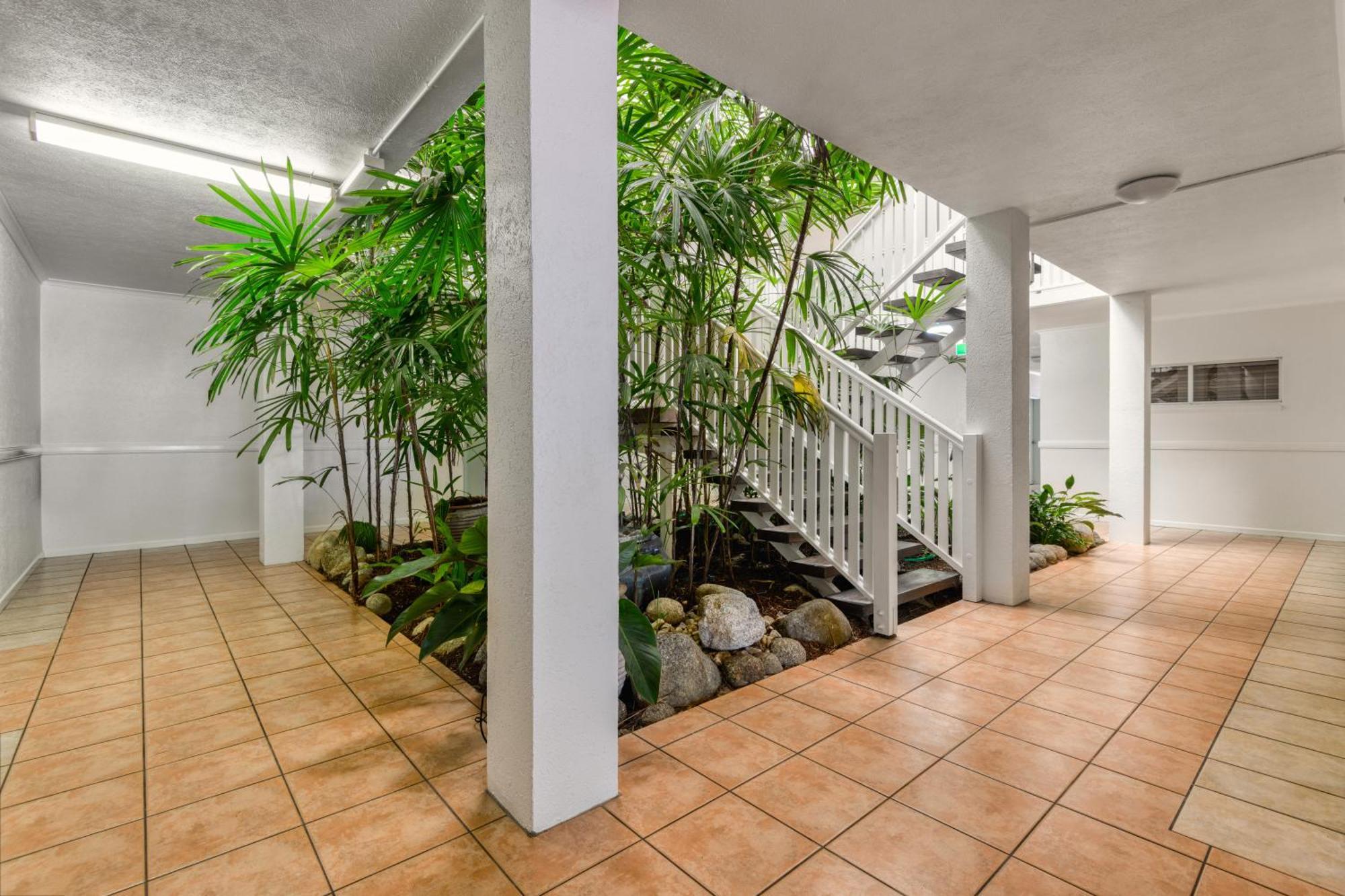 Ocean Palms Apartments Port Douglas Exterior foto
